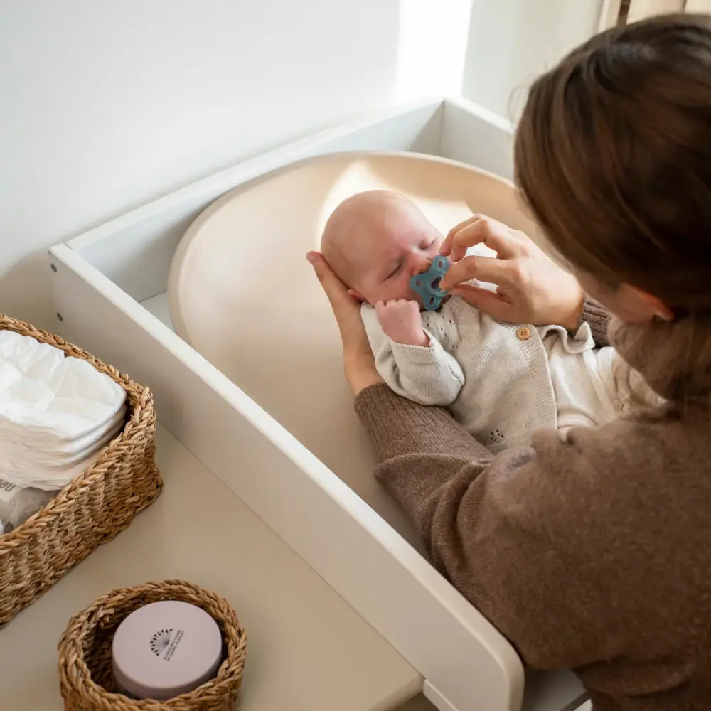 Filibabba Bobbie 2.0 skötbädd Creme