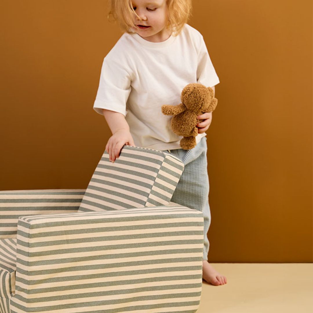 Kids Concept Vikbar Randig Fåtölj