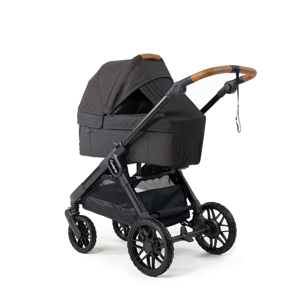 Emmaljunga Sento max Flat+ Outdoor Brown