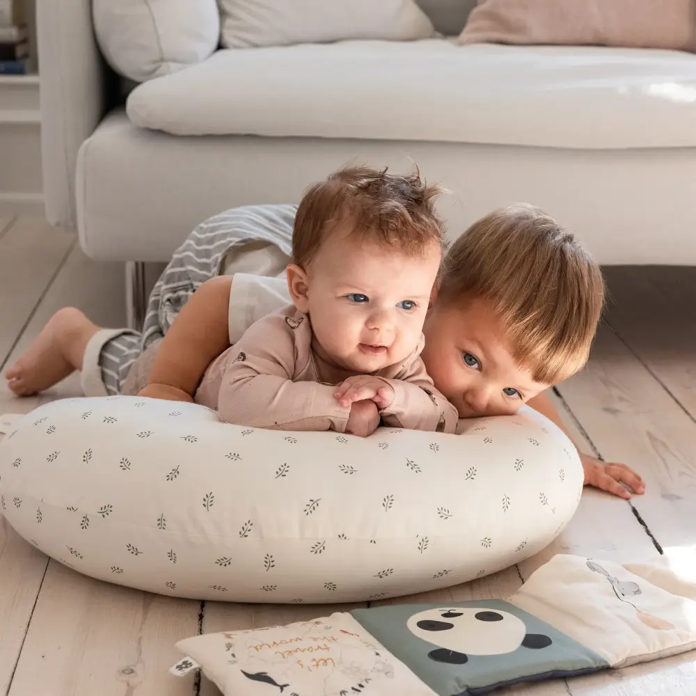 Sebra Amningskudde organic cotton Sophora Leaves