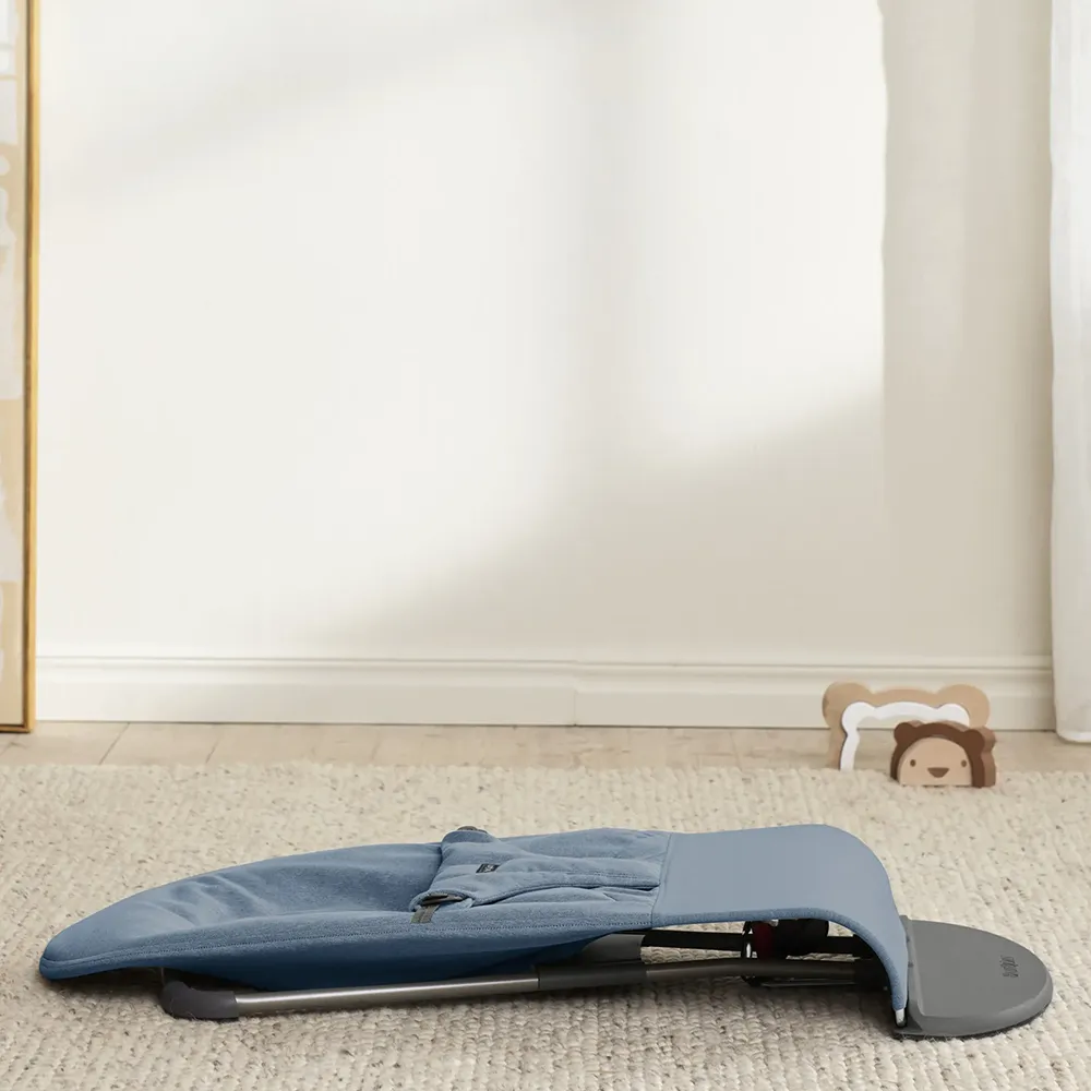 Babybjörn Babysitter Bliss vävd Melange Blue