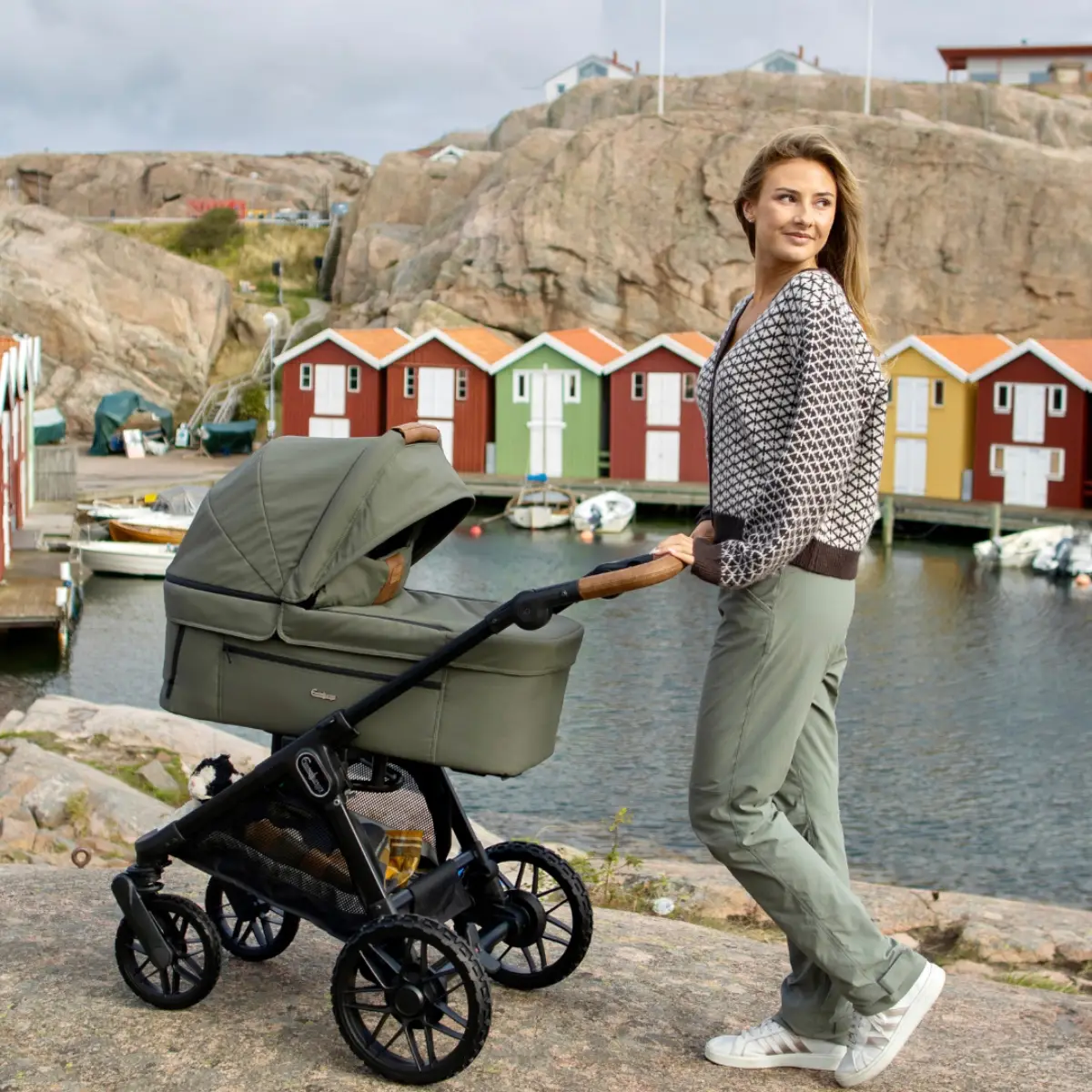 Emmaljunga Sento Pro Ergo+ Outdoor Green