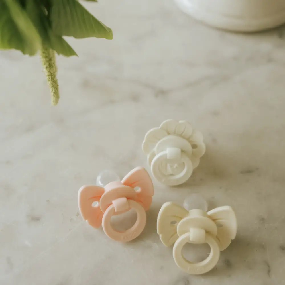 Elodie Binky Bloom Napp Vanilla White One size